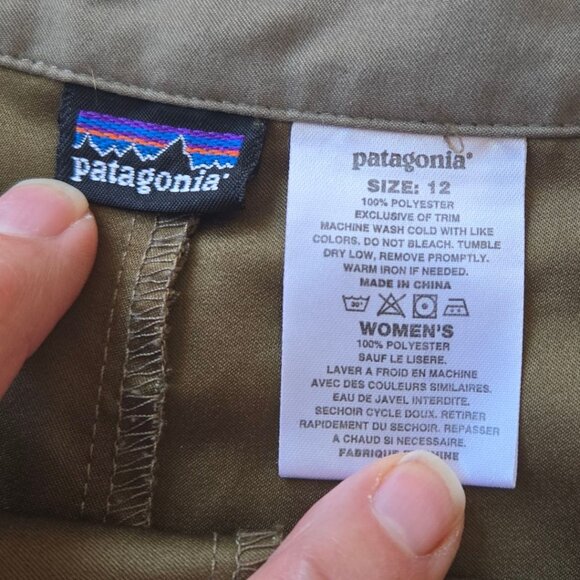 Patagonia Womens Olive Skirt Skort Size 12 Zippered Side Vents & Pocket - Picture 6 of 6
